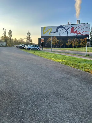 Entreprise de terrassement Divonne-les-Bains: Pose de DALLE-Gazon