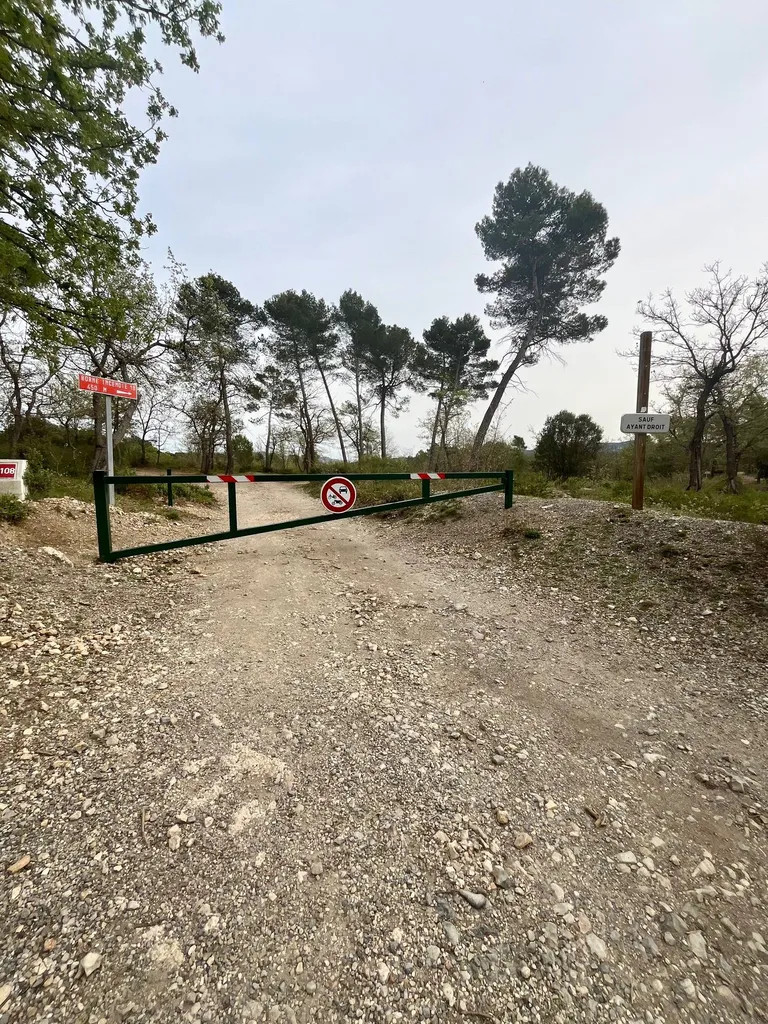 barriere pompiers dfci pivotante clôture en ligne