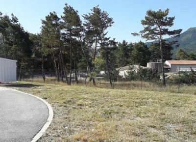 Débroussaillement de route départementales dans le Vaucluse
