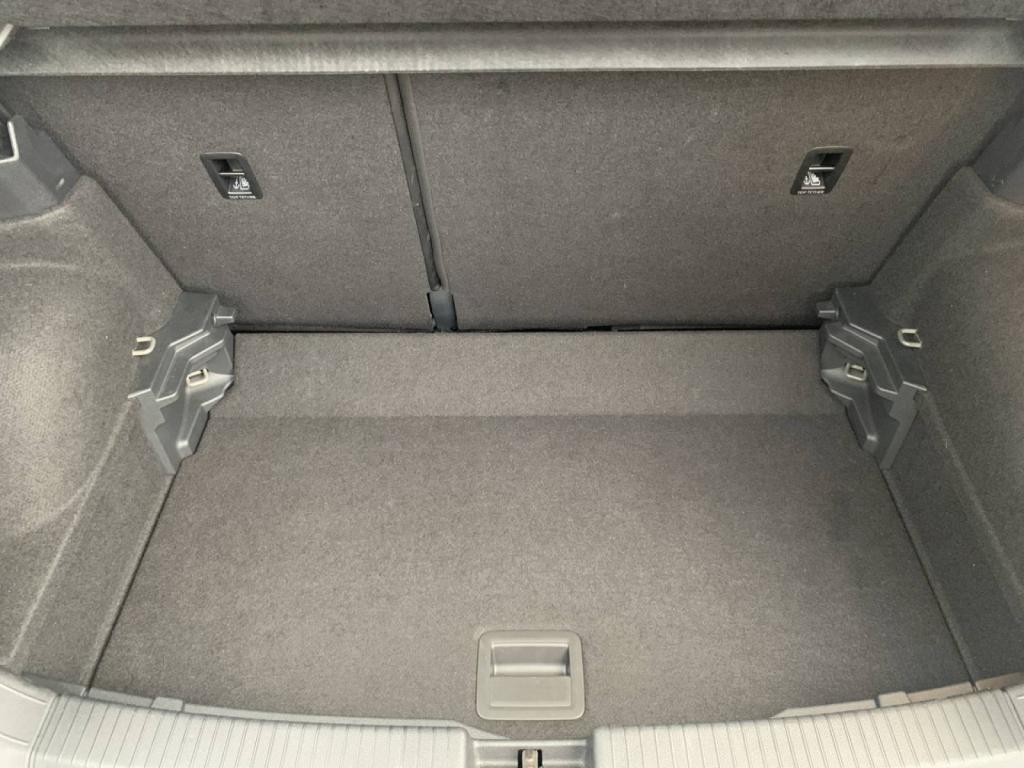 T Cross Volkswagen d'occasion Boite automatique DSG7 Carat proche de Caudebec