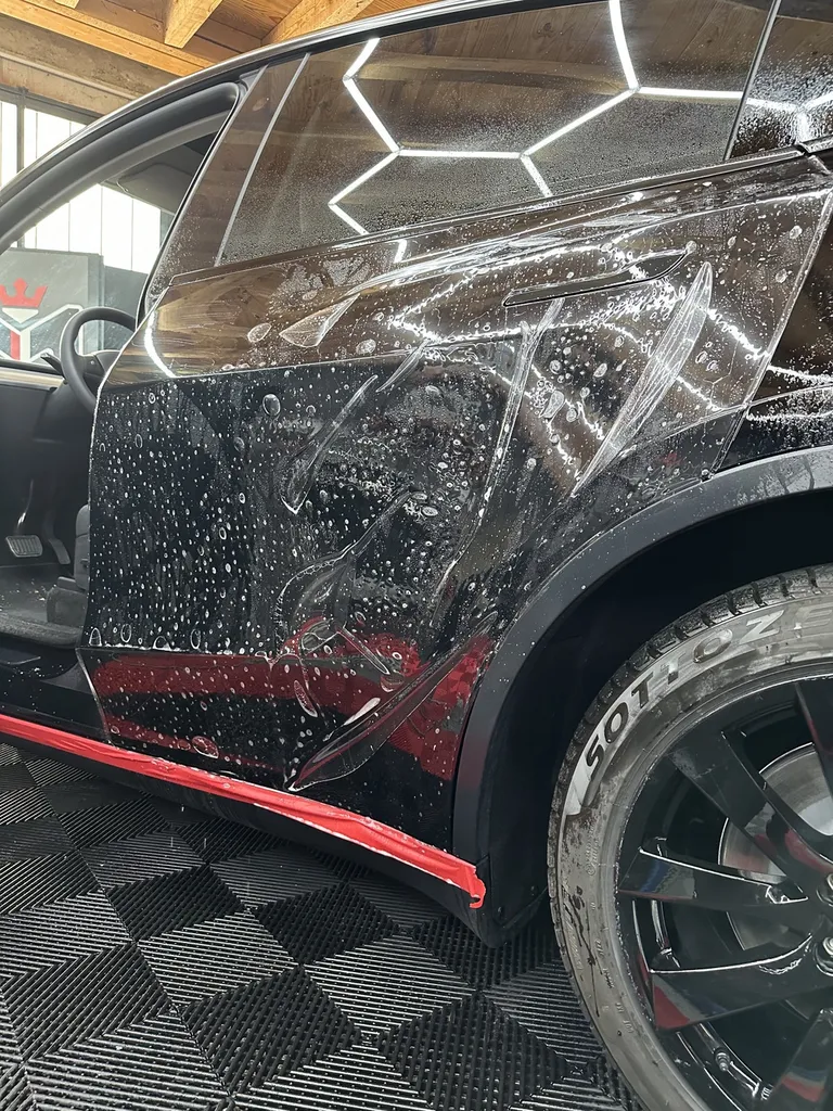 protection film plastique PPF paint protection film Lyon Tesla model Y
