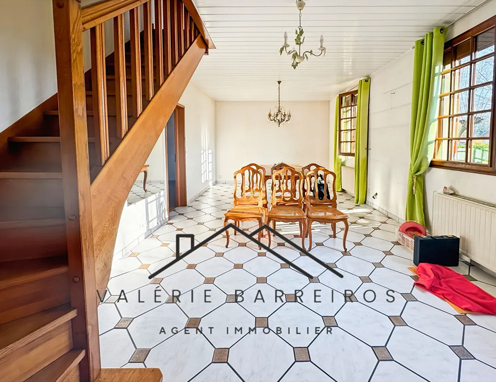 À vendre, joli pavillon de 88m² sur un terrain de 387 m² situé à Saint-Aubin-les-Elbeuf 76410