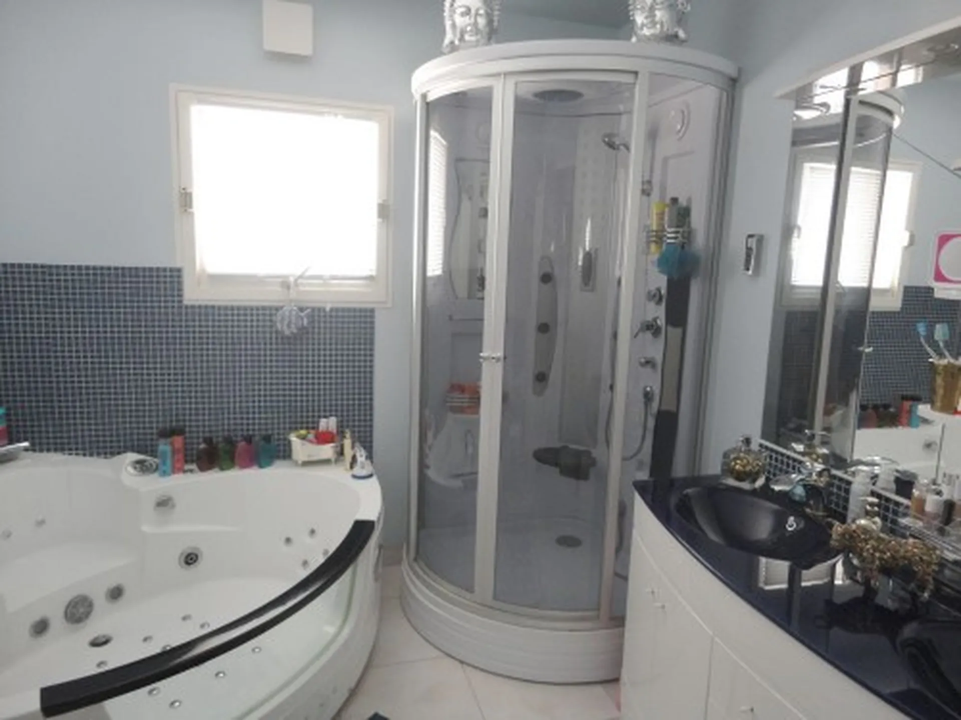 Vente superbe maison 4/5 Roquefort La Bédoule quartier calme et recherché totalement rénovée