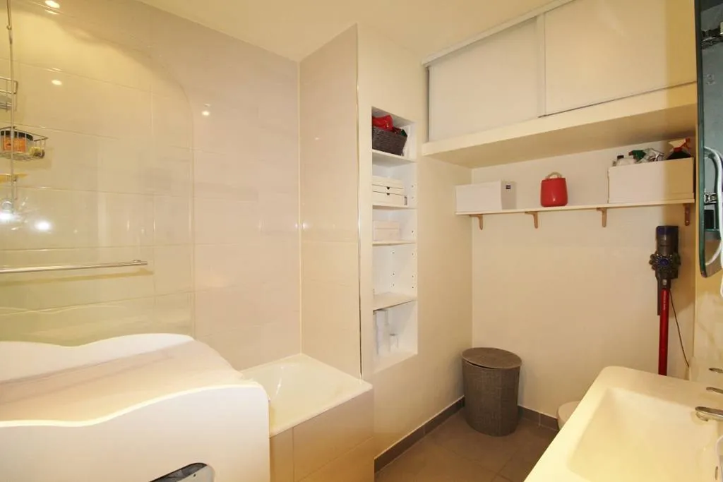 Acheter un appartement sans travaux à Paris 75016