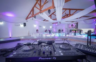 Salle de réception avec traiteur Vitrolles L'alizé réception