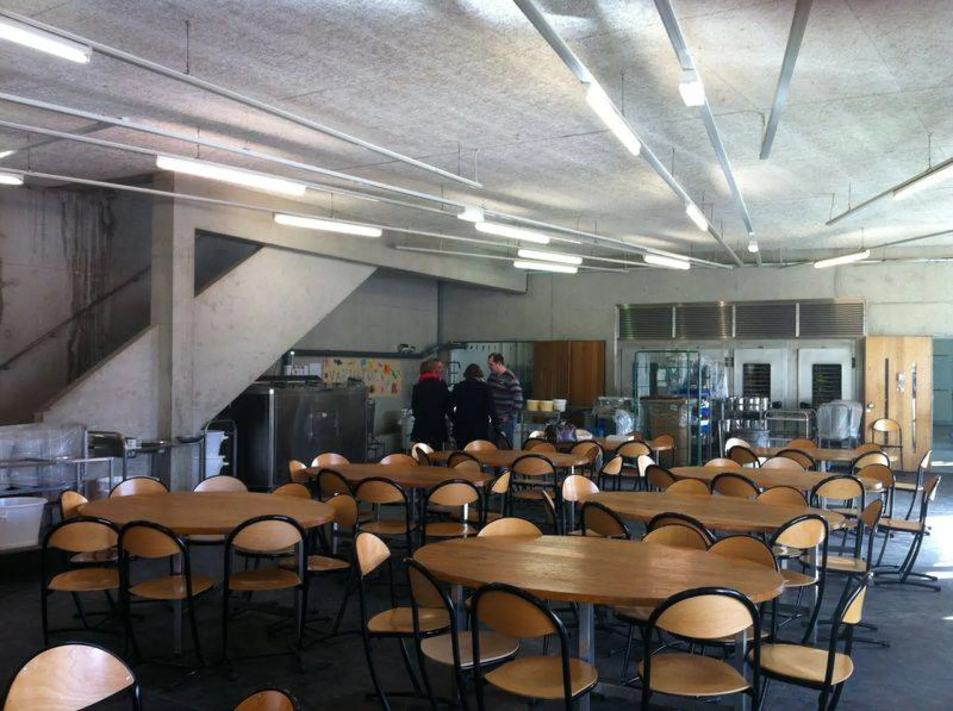 Eco-Digesteur traitement des déchets alimentaires d une cantine collective.