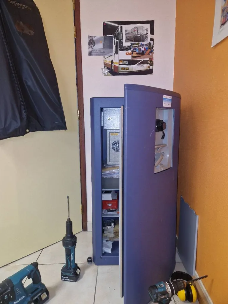 coffre fort bloqué puis ouvert par technicien spécialisé