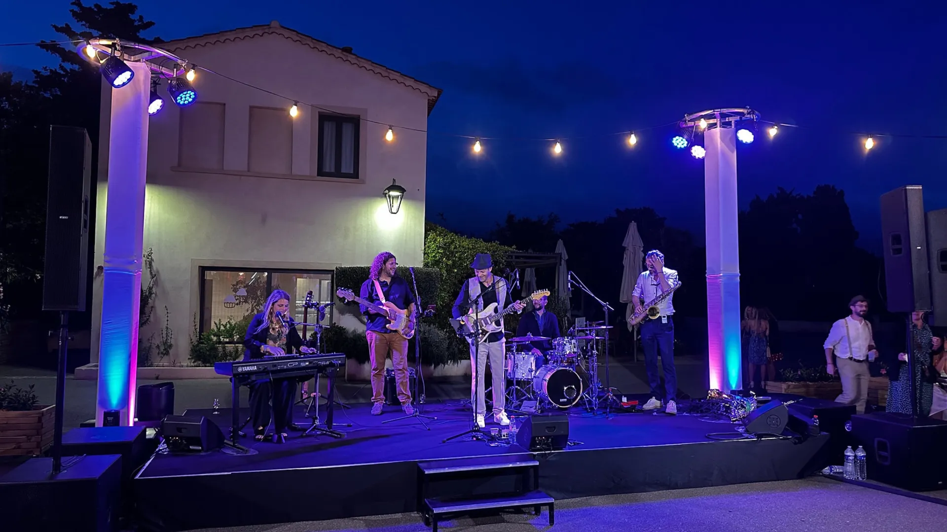 location guirlande guinguette 50m à Ramatuelle dans le var