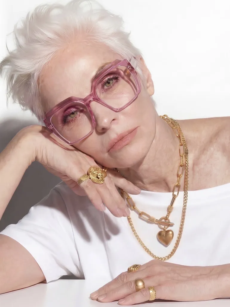lunettes colorées femme Caroline Abram, chez Bellevue Optique, proche Ramonville Saint Agne