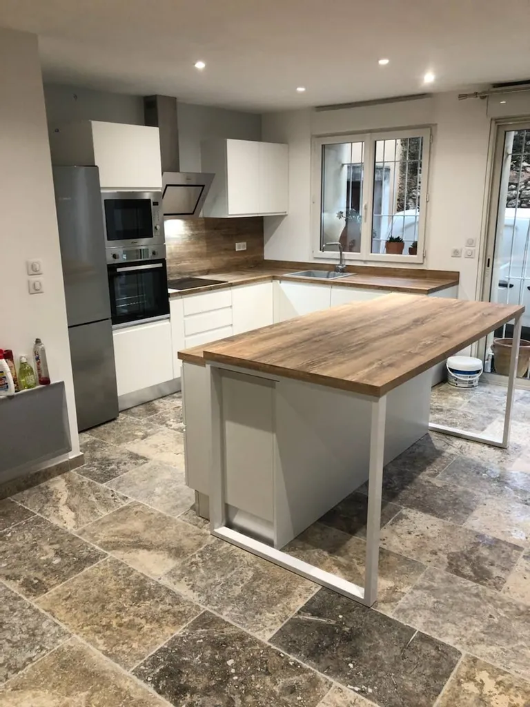 TRAVERTIN SILVER 1ER CHOIX 61 * 40.6 * 1.2 CM