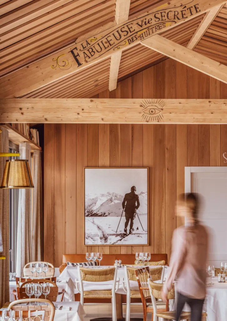 habillage bois restaurant la corniche a Arcachon