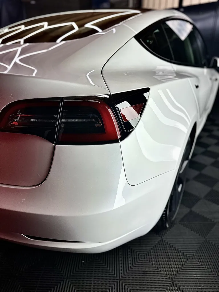 film de protection carrosserie PPF Lyon anti rayures tesla model 3 