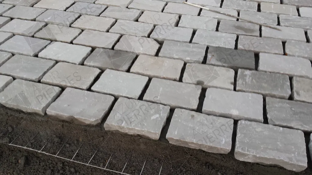 comment posé du pavé