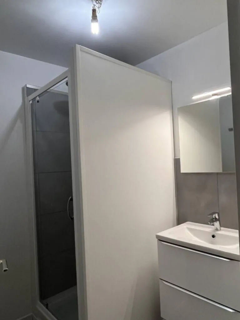 Situé au rez-de-chaussée