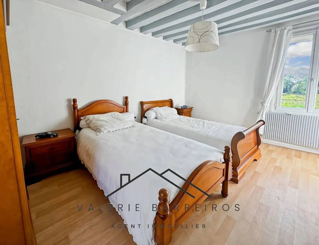 A SAISIR CHARMANTE MAISON DE 210 M² EDIFIÉE SUR UN TERRAIN DE 500 M² SUR LA COMMUNE DE SAINT AUBIN LES ELBEUF 76410