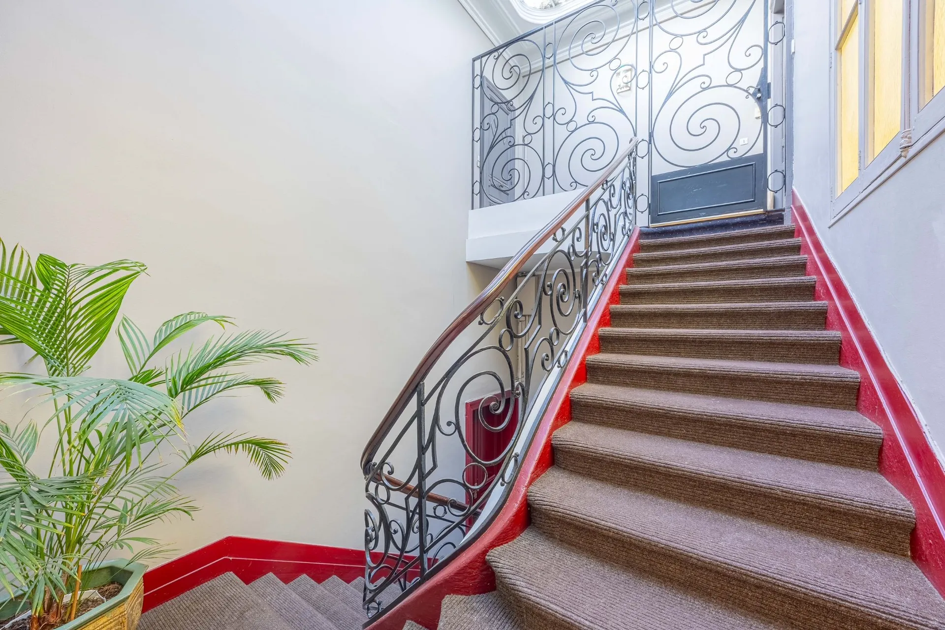 Superbe appartement en duplex au dernier étage avec terrasse, Place de la Comédie Bordeaux