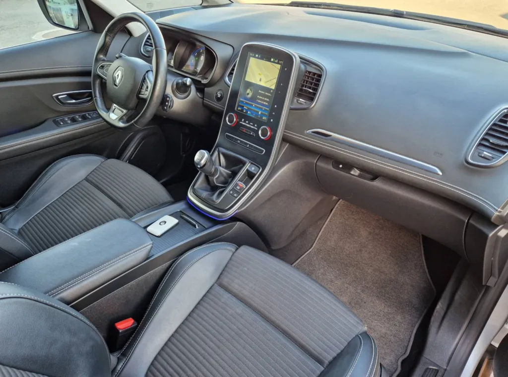 RENAULT SCENIC IV INTENS 1.3 TCE 160 CV A PLAISANCE DU TOUCH PRES DE TOULOUSE