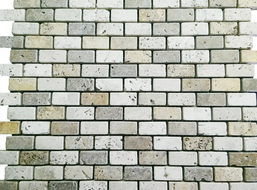Mosaique en travertin beige rectangle de 4.5x2x1