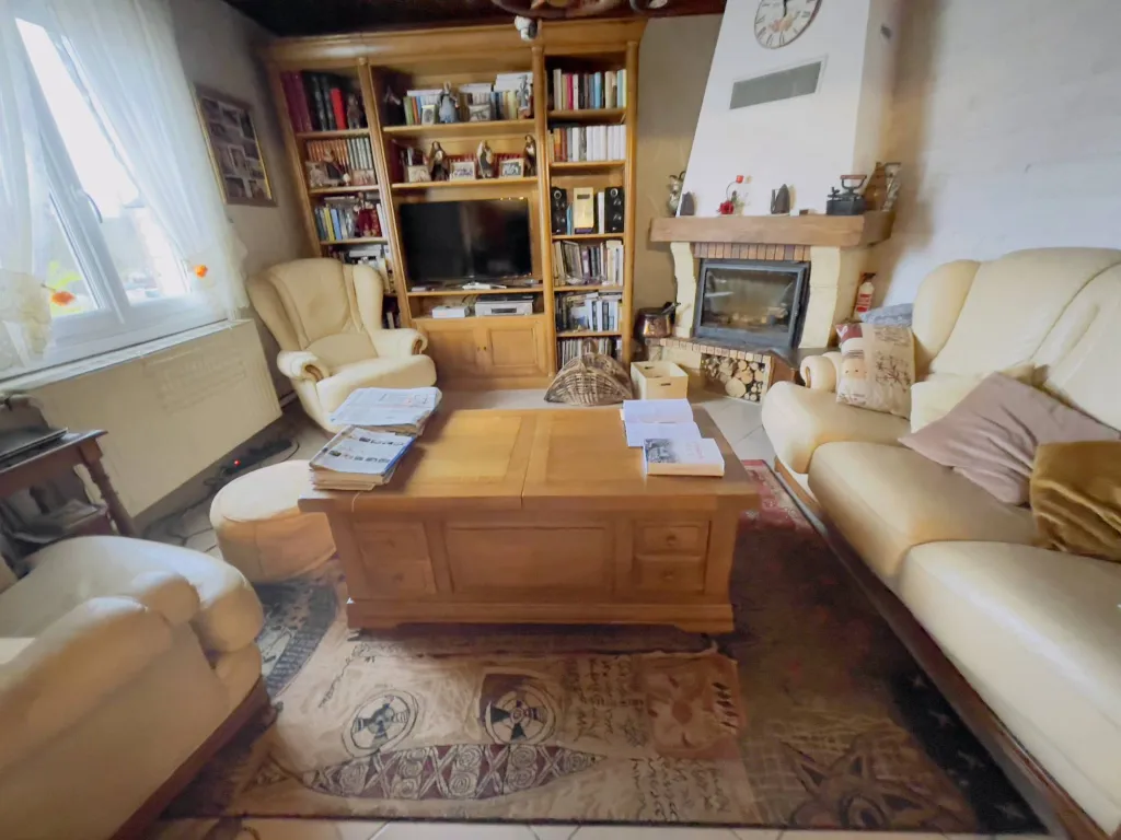 A acheter joli pavillon plain pied de 100m² avec dépendance et garage sur un terrain de 2000m² sur la commune de FRENEUSE 76410