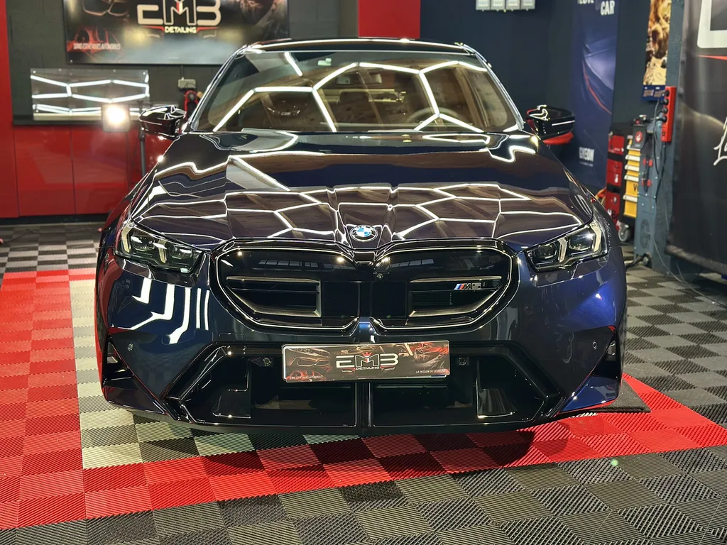 DETAILING protection carrosserie traitement céramique lyon proche Tassin nouvelle BMW M5