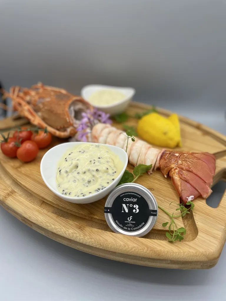 En direct de notre vivier langouste royale, version froide avec mayonnaise au caviar n°3