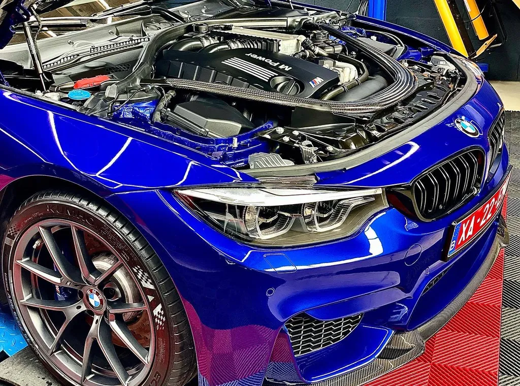 Meilleur traitement céramique pour BMW M4 CS à Limonest