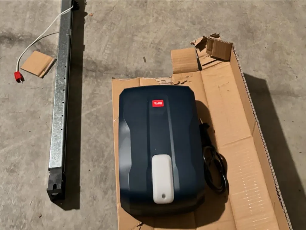Dépannage en urgence d’un moteur de portail automatique BFT à Marseille Cabriès
