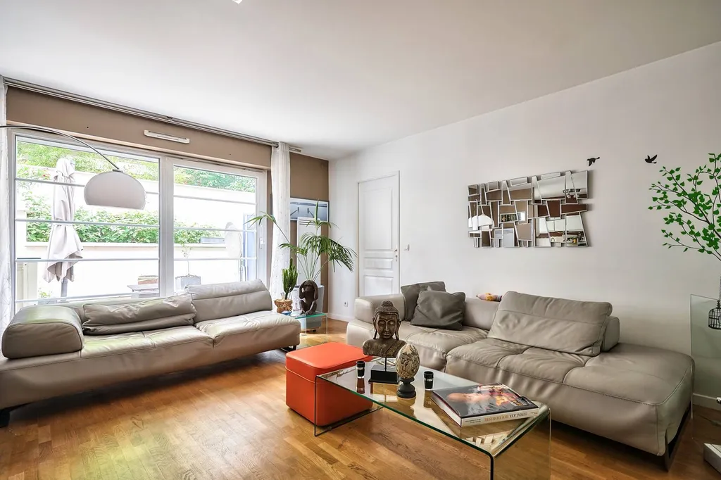A vendre appartement en rez de jardin à la Garenne-Colombes 92250