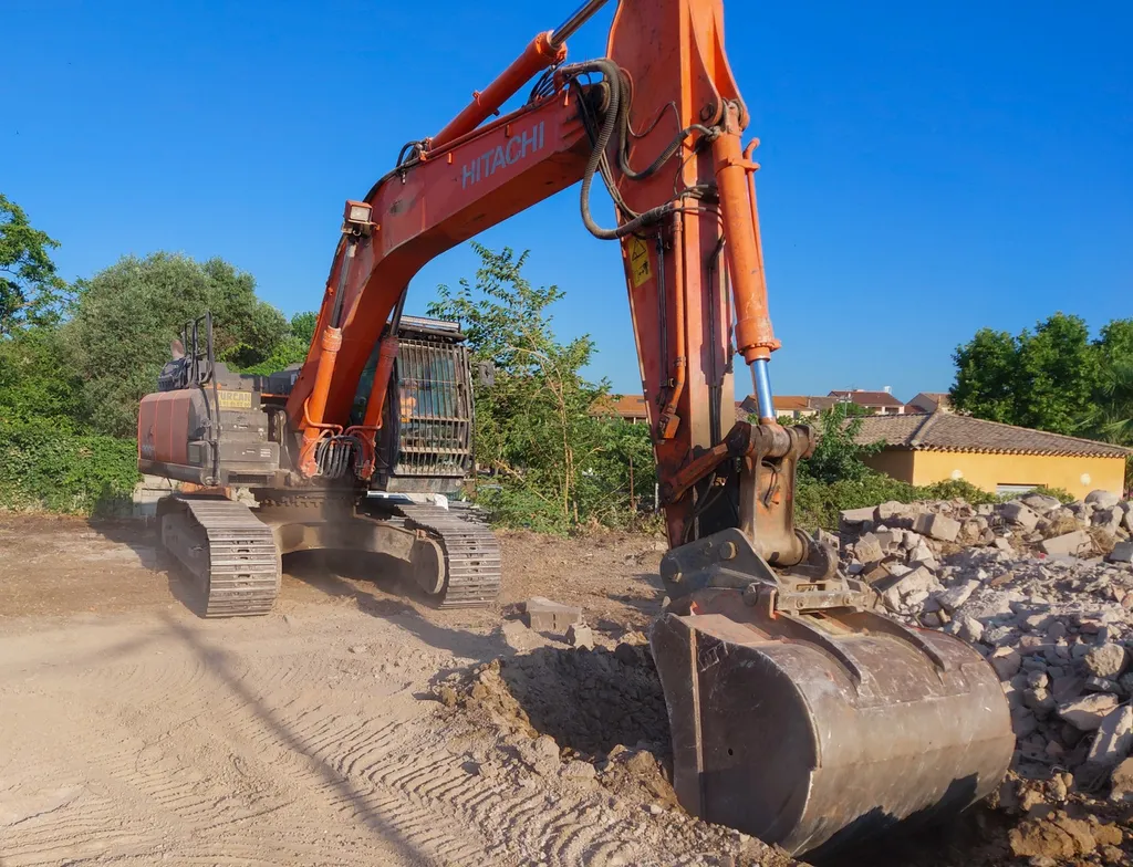 Sondages de sol pour analyses à Roquebrune-sur-Argens (83)