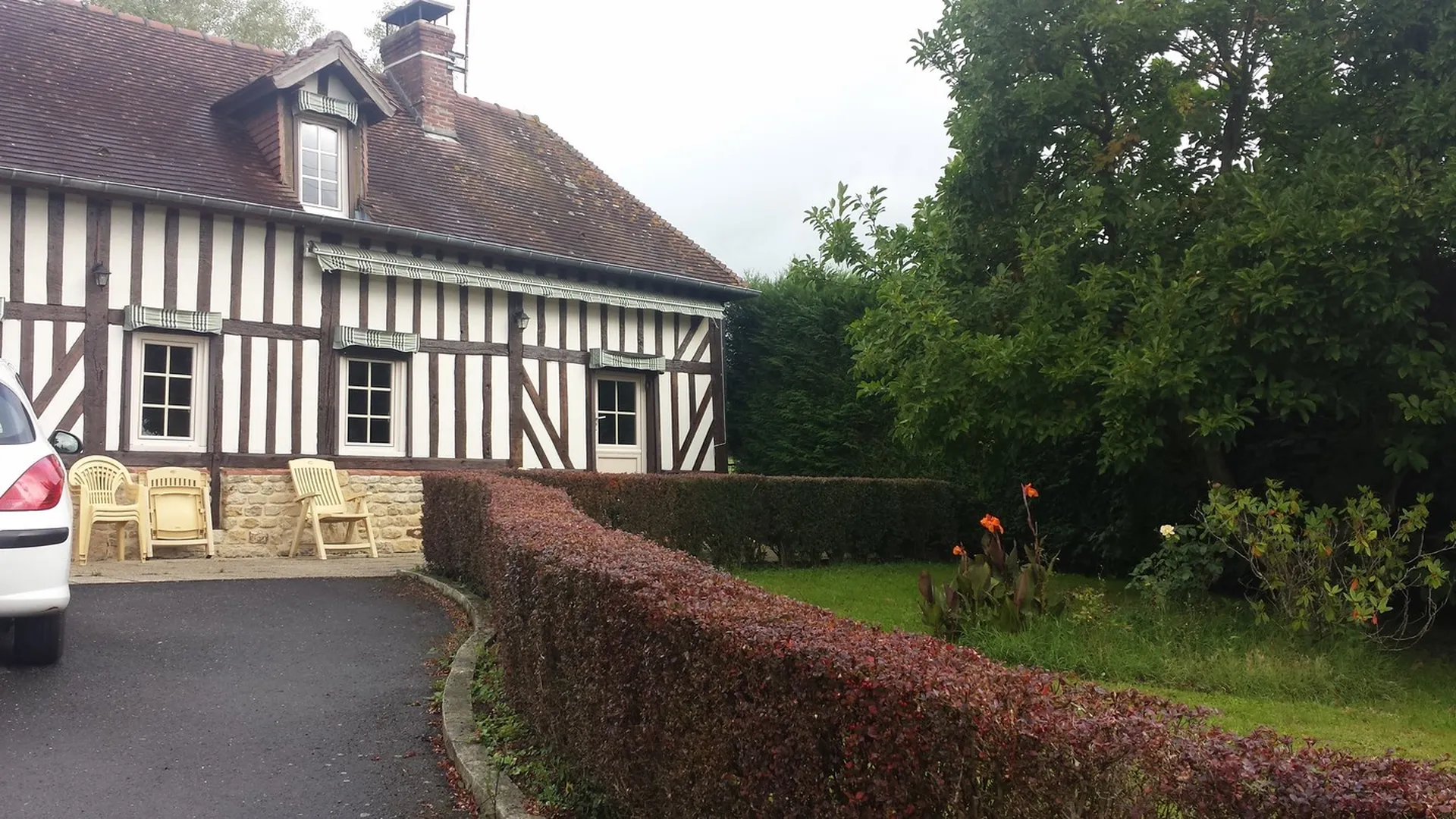 Proche LISIEUX MAISON NORMANDE