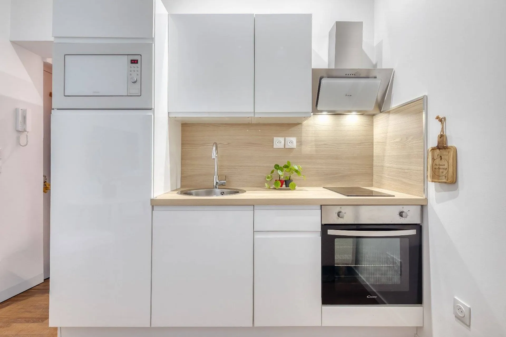 Charmant studio entièrement rénové en 2024 – Dieppe 76200 (Centre-ville / Mairie)