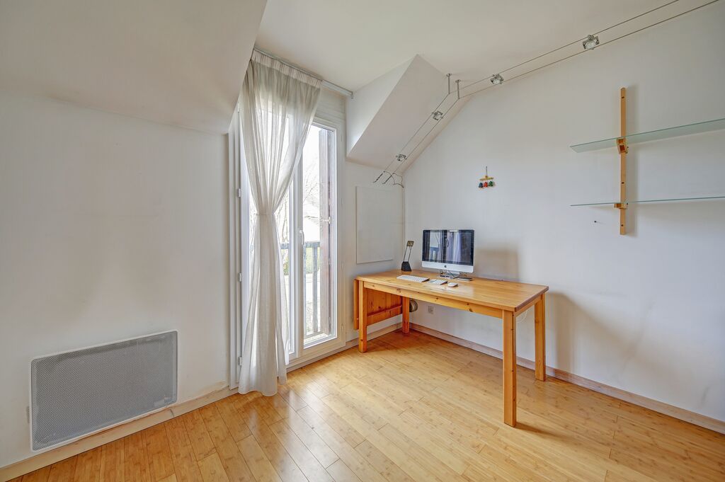 Maison familiale lumineuse à proximité du lycée international à Saint-Germain-en-Laye