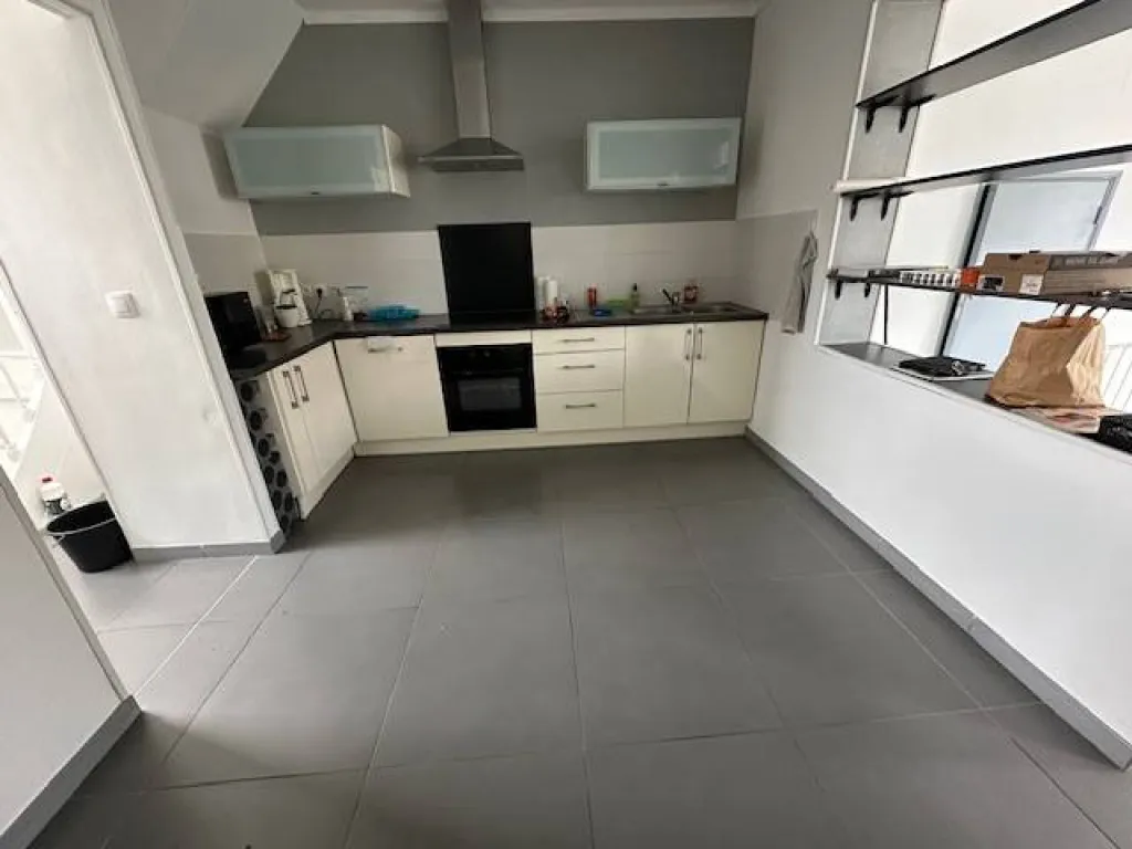 A acheter maison rénovée de 98 m² sur un terrain de 495 m² commune de CAUDEBEC LES ELBEUF