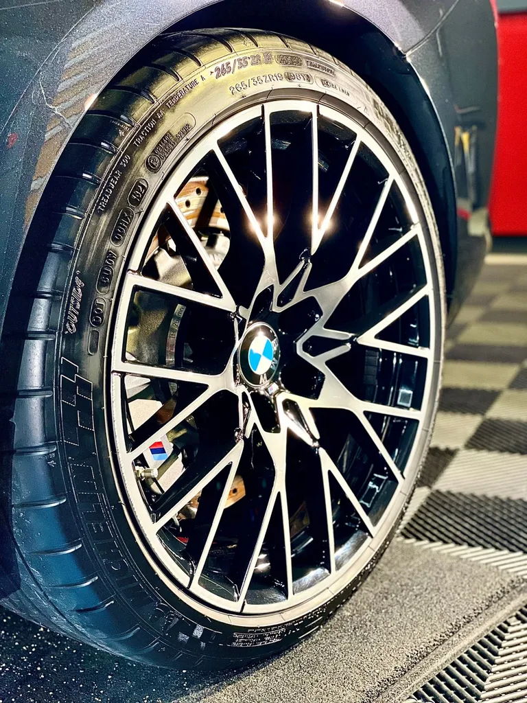 Detailing Lyon traitement céramique BMW M2
