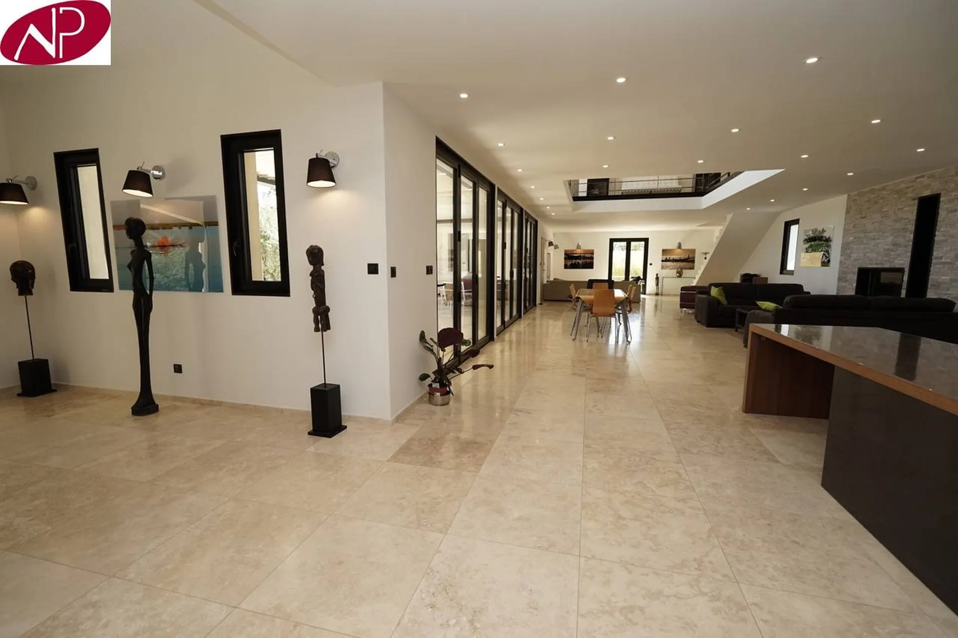 TRAVERTIN BEIGE 1ER CHOIX EXTRA FINITION REBOUCHEE ADOUCIE