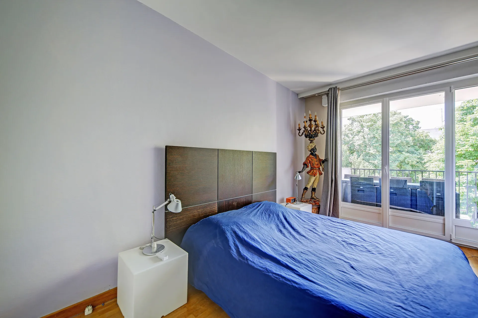 Chambre de 15m² sur loggia 
