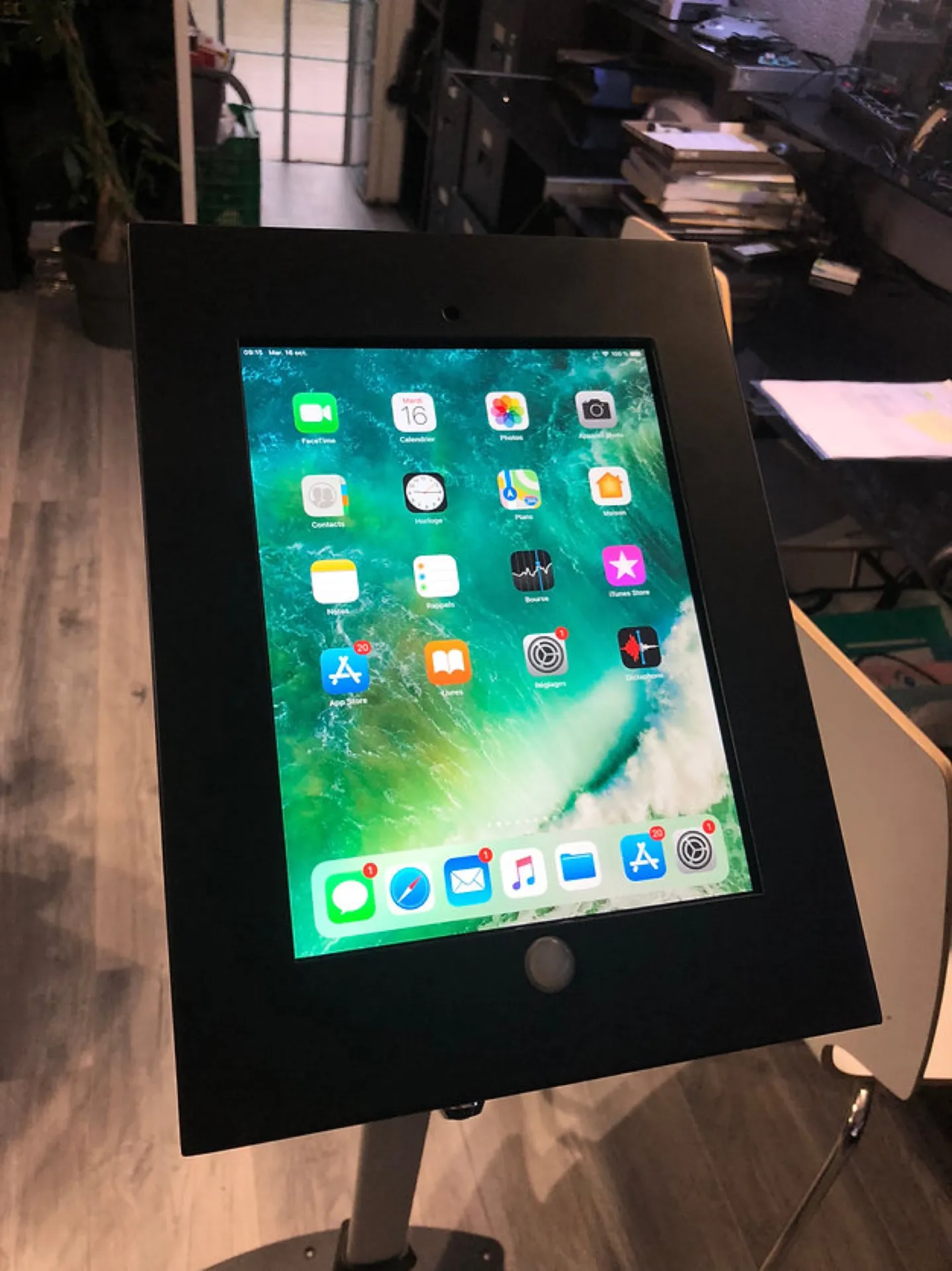 location support pied iPad à nice dans les alpes maritimes