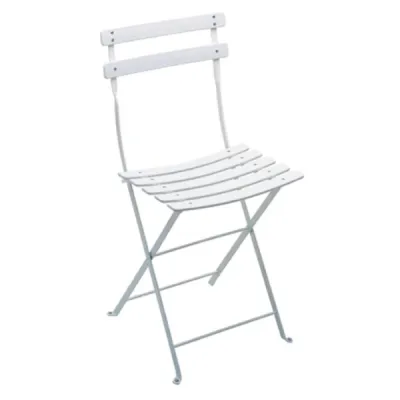 CHAISE SQUARE BLANCHE CHAMPETRE POUR TOUS VOS EVENEMENTS