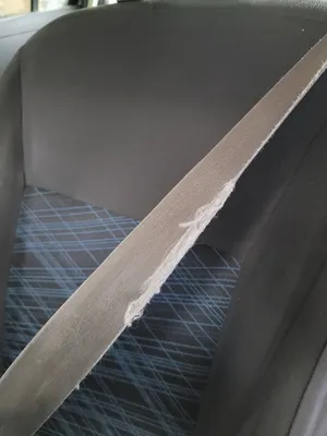 En cas d'accident, une ceinture de sécurité endommagée ne vous retient pas, elle se déchire 