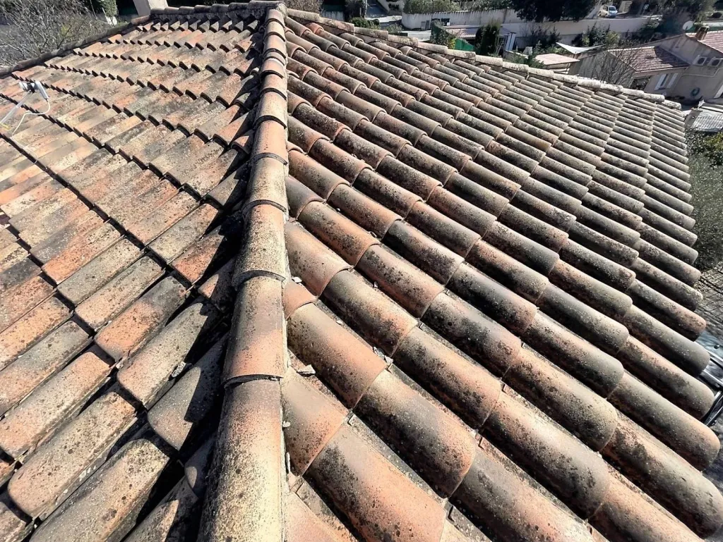 toiture sur fuveau avant intervention