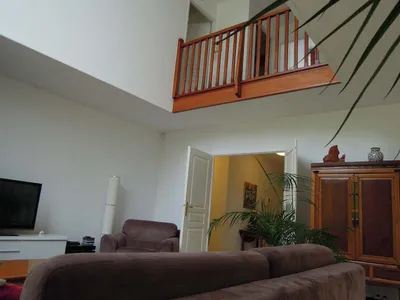 Gran casa amueblada Villennes-sur-Seine, cerca de la escuela internacional