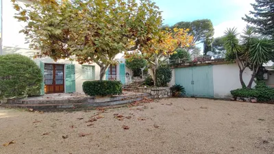 Vente maison Cassis  au centre du village avec appartement indépendant et garage