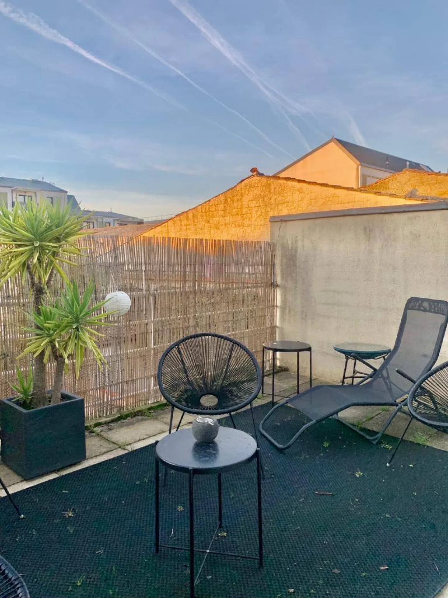 Appartement T3 avec terrasse Bordeaux  dans immeuble pierre