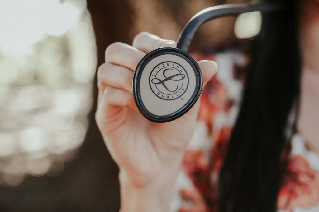 Le cabinet Rosenbach, expert comptable accompagne les infirmière libérales à Lyon et aux alentours