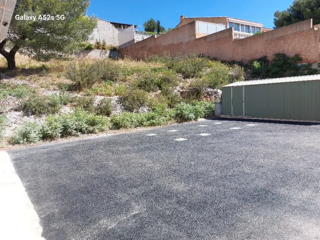 création d'un plateau extérieur pour salle de crossfit à Carnoux dans les Bouches-du-Rhône 