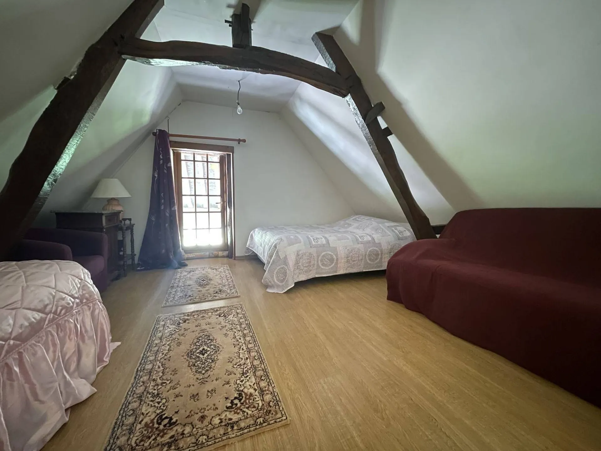 Longère de 152 m² sur son terrain de 4 630 m², située à proximité de la commune de Neufchâtel-en-Bray, Seine Maritime, 76