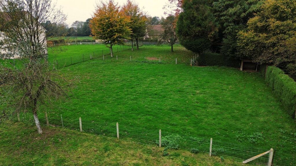 A vendre, terrain proche de Rouen
