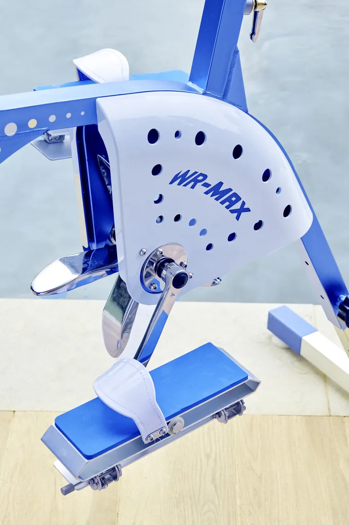 AQUABIKE WR MAX ALLIANCE PISCINES 83 VAR TOULON HYERES