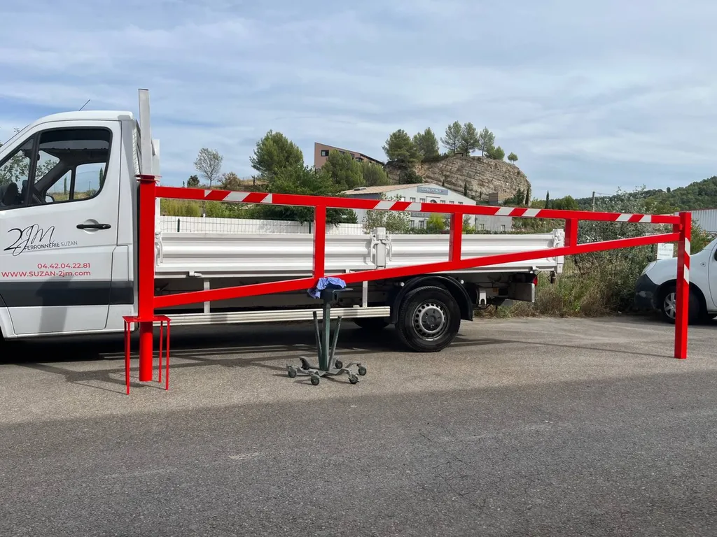 BARRIERE DFCI PIVOTANTE