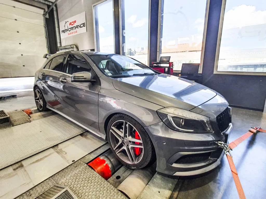 Reprogrammation moteur Mercedes A45 AMG 360cv / Salon de Provence / Région PACA / ADP Performance